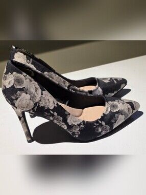 Ardene Black & White Floral Pointed Toe Heels - Size 7 (Brand New)